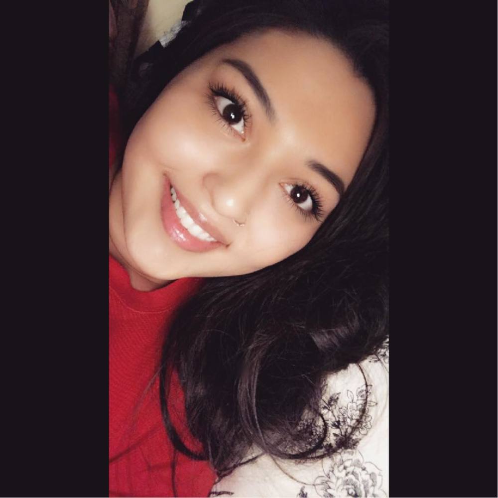 Meet your Posher, Selena